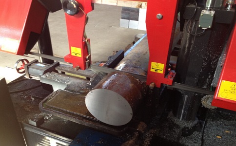 干驿镇卧式带锯床加工时出现明显振荡如何排查？